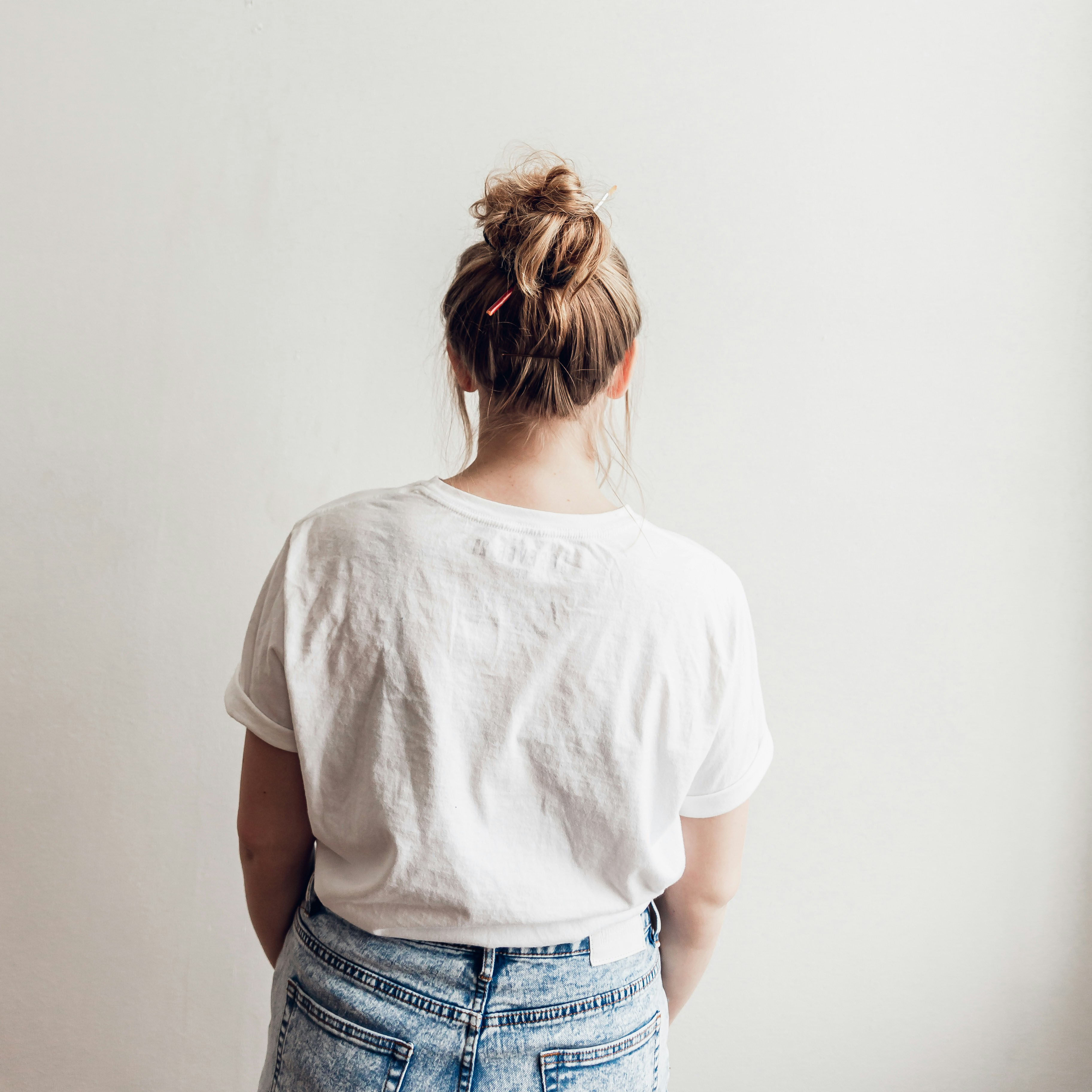 芦屋・岡本・甲子園で愛されて20周年目の美容室u*kuriのヘアカタログ おだんごヘアスタイル｜カジュアルでかわいいまとめ髪